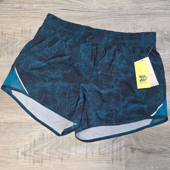 all in motion Pants - New with Tag All in Motion Mid-Rise Run Short Size Medium